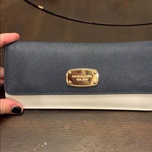 Michael Kors wallet